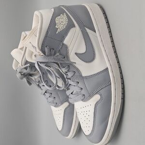 Women’s Air Jordan 1 Mid “Sleath” Shoes Women 8